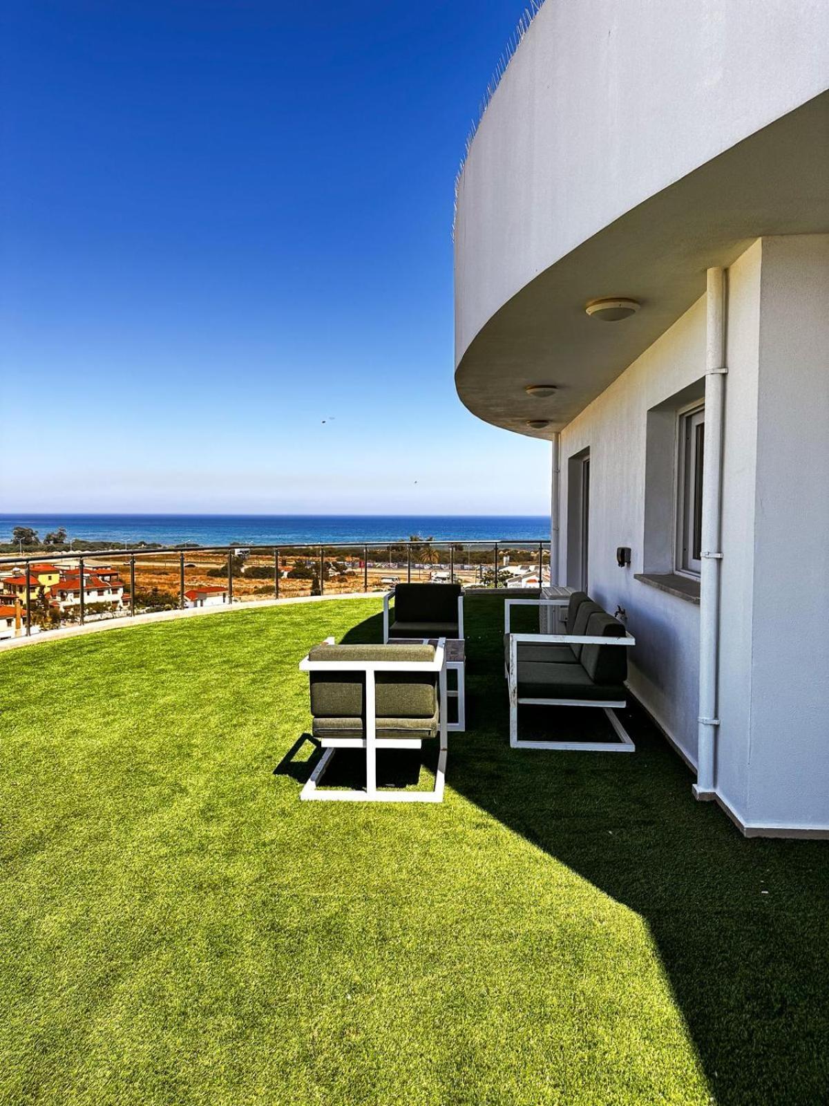Long Beach Rental Apartments Trikomo Exterior photo